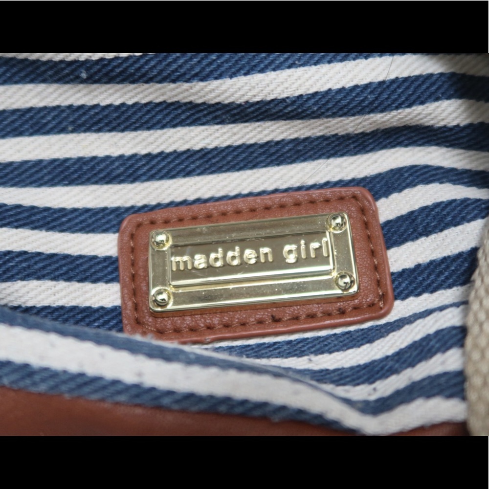 Madden Back Pack - Picture 5 of 8